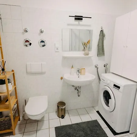 Modernes, Gemutliches Mitten In Apartman *
